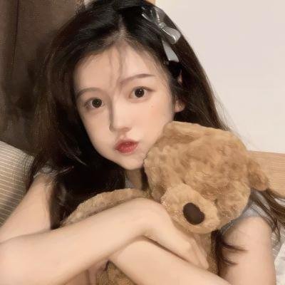 女机械人